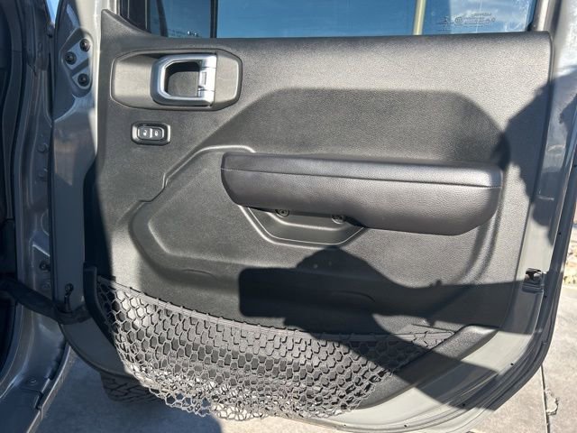 Used 2020 Jeep Gladiator Sport w/ Quick Order Package 24S image 29