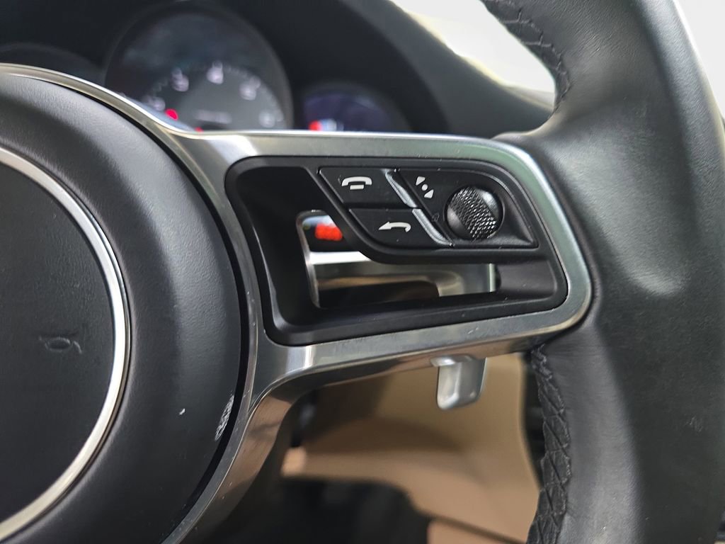 Used 2021 Porsche Macan S image 21