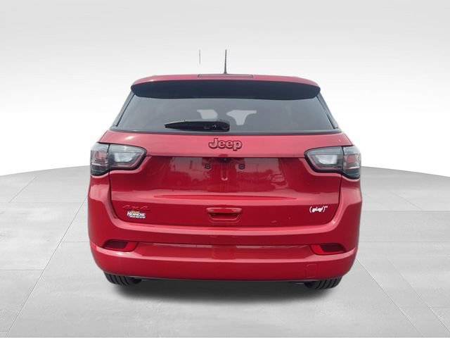 Used 2023 Jeep Compass Limited w/ Elite Group for (Red) Edition AWD/4WD image 6