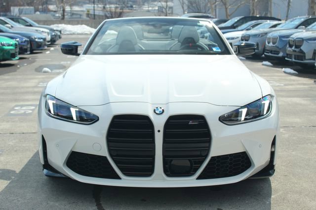 New 2026 BMW M4 xDrive Competition image 2