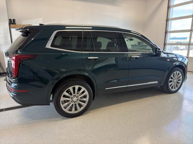 Used 2024 Cadillac XT6 Premium Luxury w/ LPO, Floor Liner Package AWD/4WD image 10