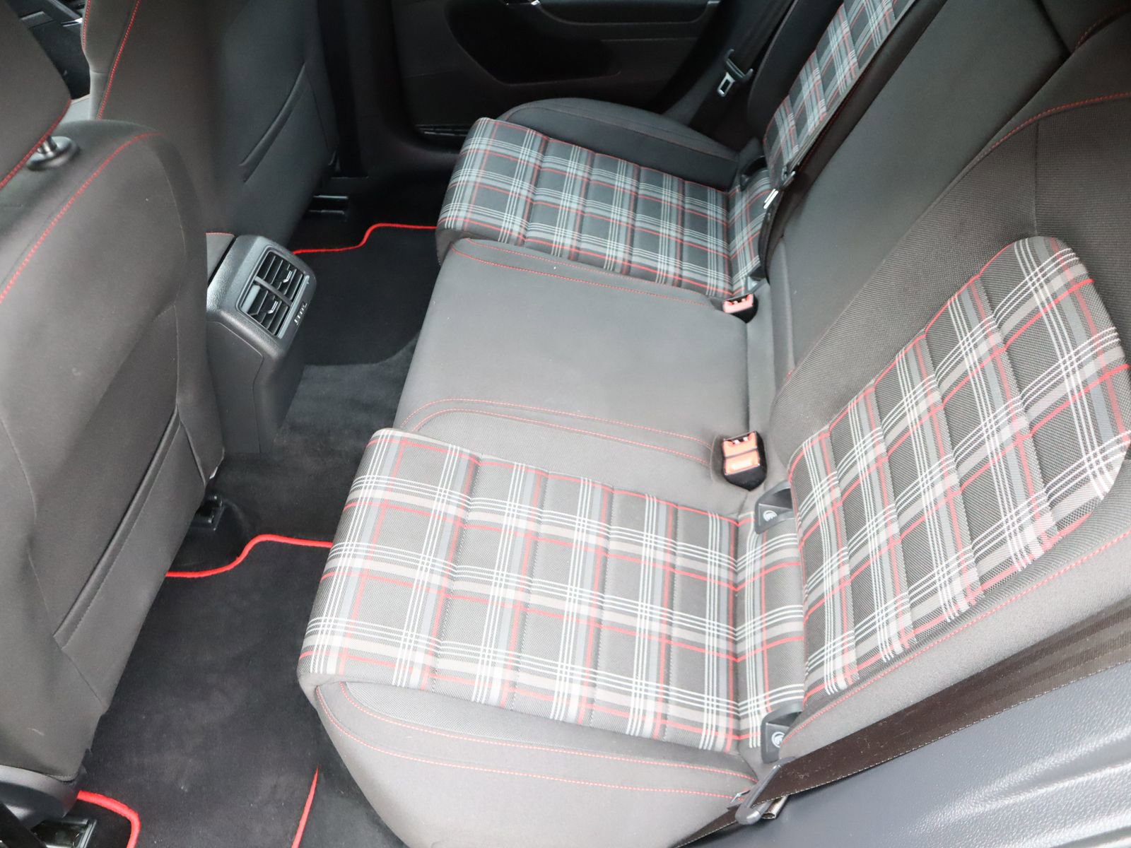 Used 2018 Volkswagen GTI S image 46