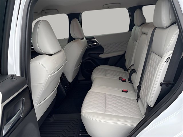 Used 2022 Mitsubishi Outlander SEL image 19