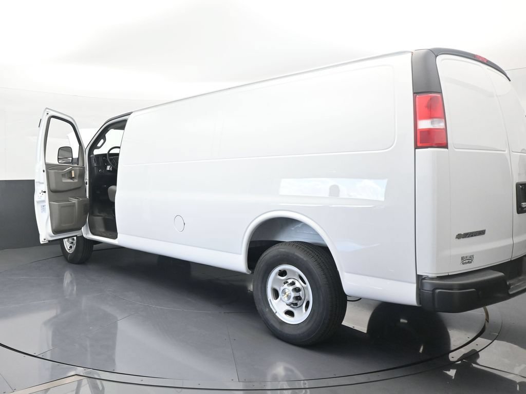 New 2025 Chevrolet Express 3500 Extended w/ Driver Convenience Package RWD image 66