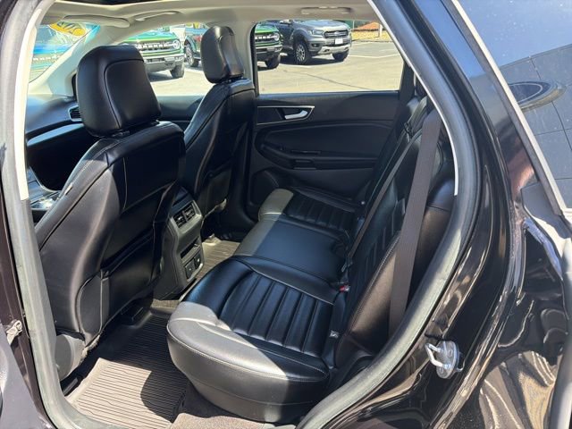 Used 2020 Ford Edge SEL w/ Convenience Package AWD/4WD image 24