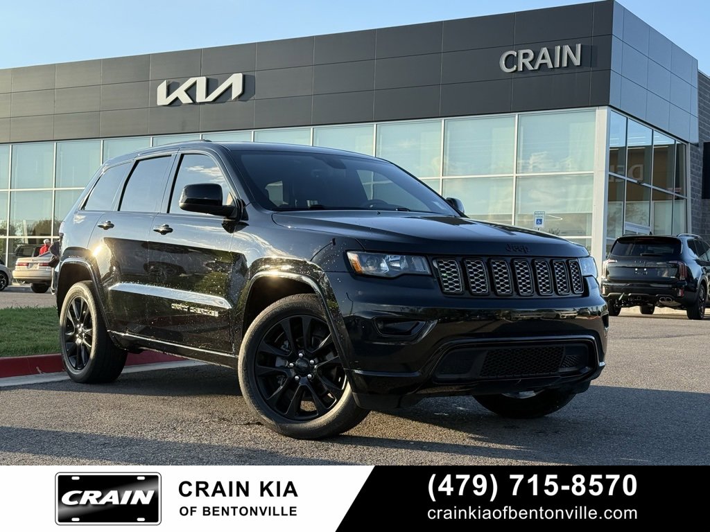 Used 2018 Jeep Grand Cherokee Altitude