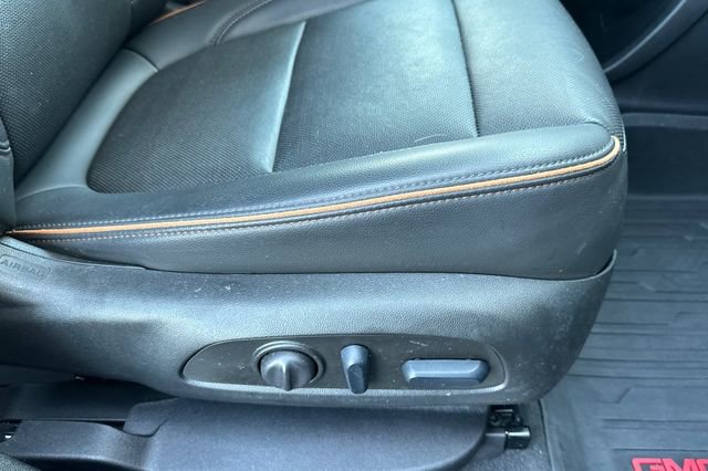Used 2023 GMC Acadia AT4 w/ Technology Package AWD/4WD image 24