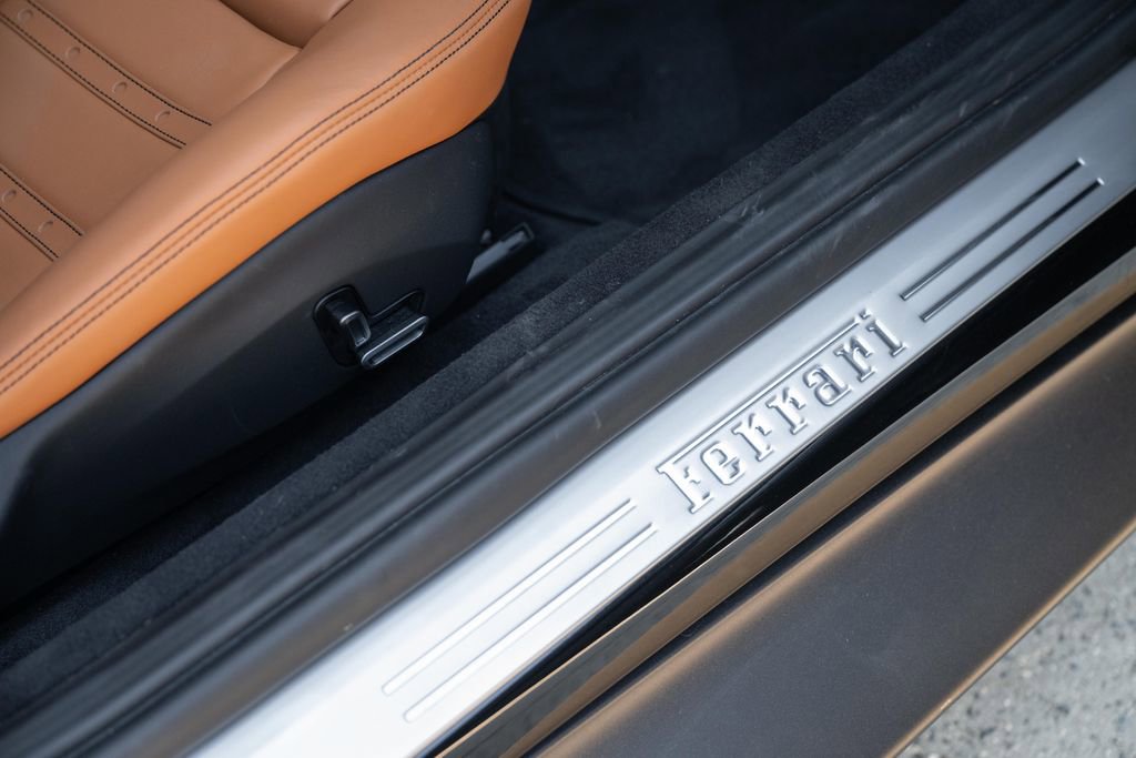 Used 2025 Ferrari Roma Spider image 58