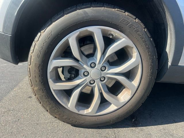 Used 2019 Land Rover Discovery Sport HSE image 9