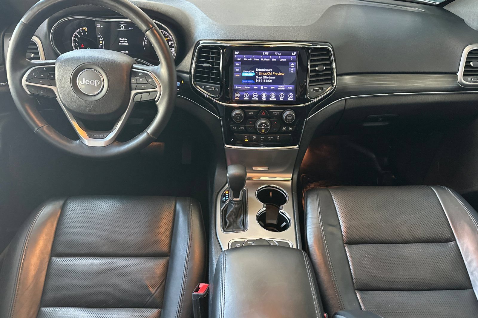 Used 2019 Jeep Grand Cherokee Limited w/ Luxury Group II AWD/4WD image 13