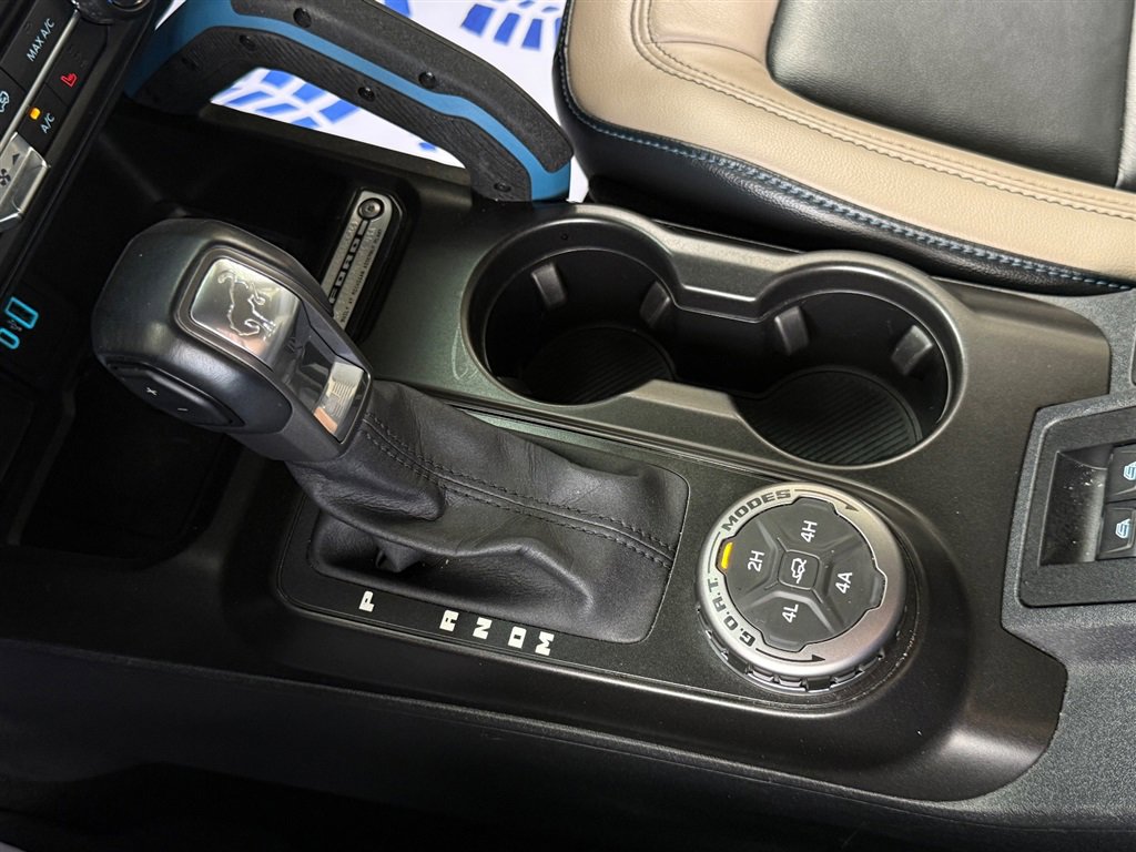 Used 2021 Ford Bronco Wildtrak image 40