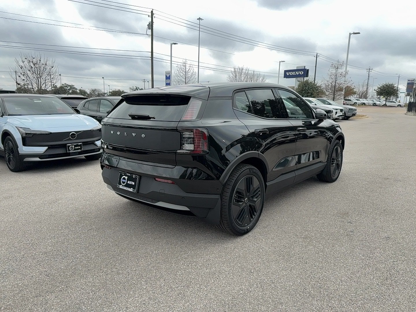 New 2026 Volvo EX30 Cross Country Ultra AWD/4WD image 6