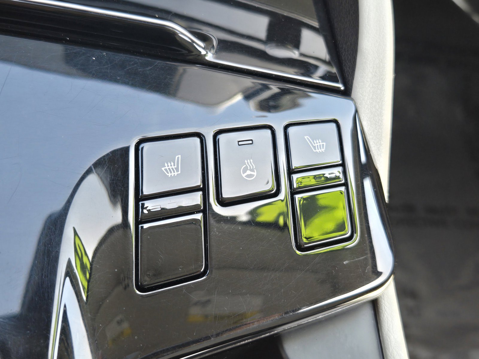 Certified 2023 Kia Sportage EX AWD/4WD image 20