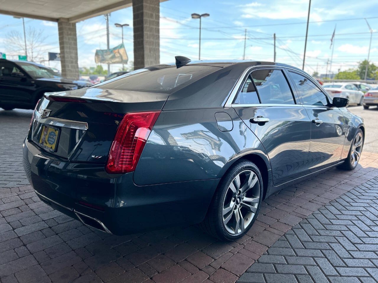 Used 2015 Cadillac CTS Vsport RWD image 13