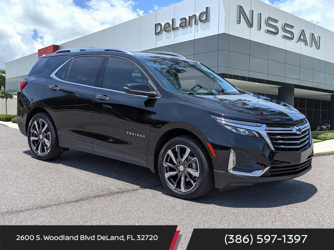 Used 2023 Chevrolet Equinox Premier FWD image 1
