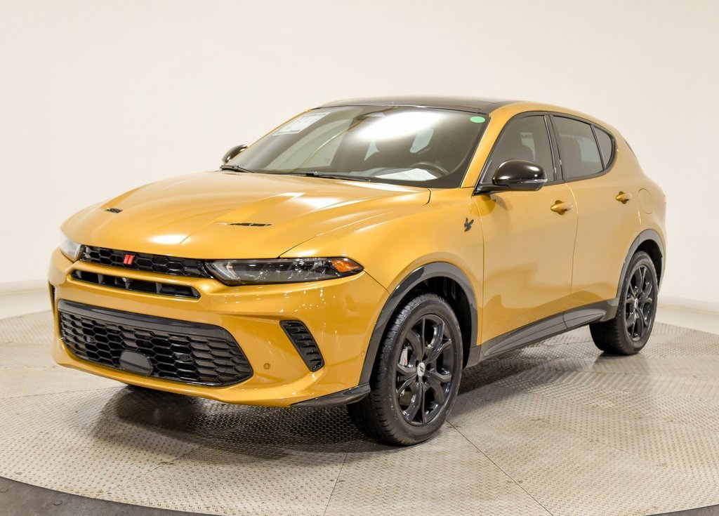 Used 2024 Dodge Hornet R/T Plus w/ Tech Pack Plus w/o Parking image 3