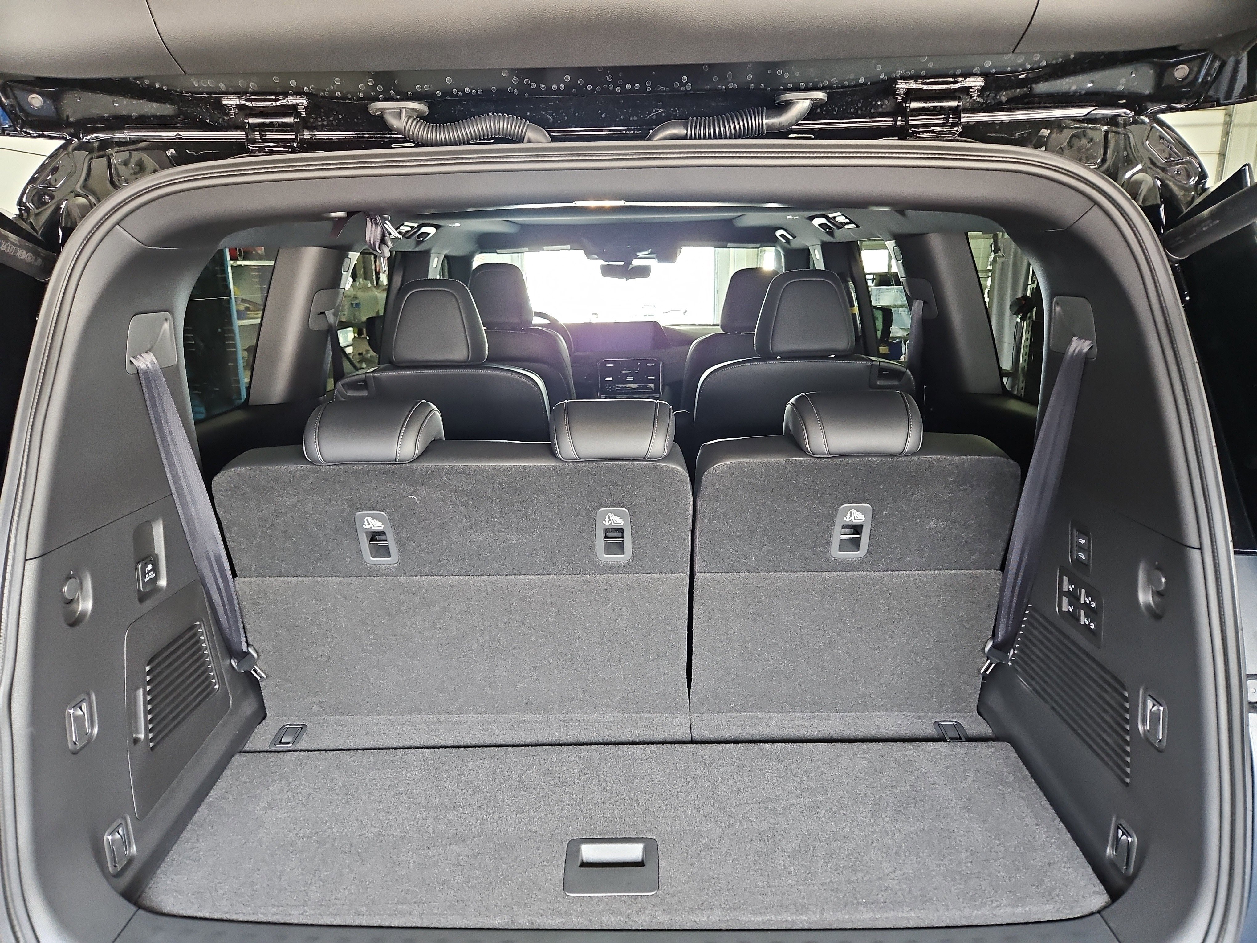 New 2026 Nissan Armada PRO-4X image 16