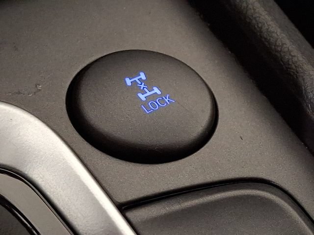 Used 2022 Hyundai Kona SEL AWD/4WD image 23