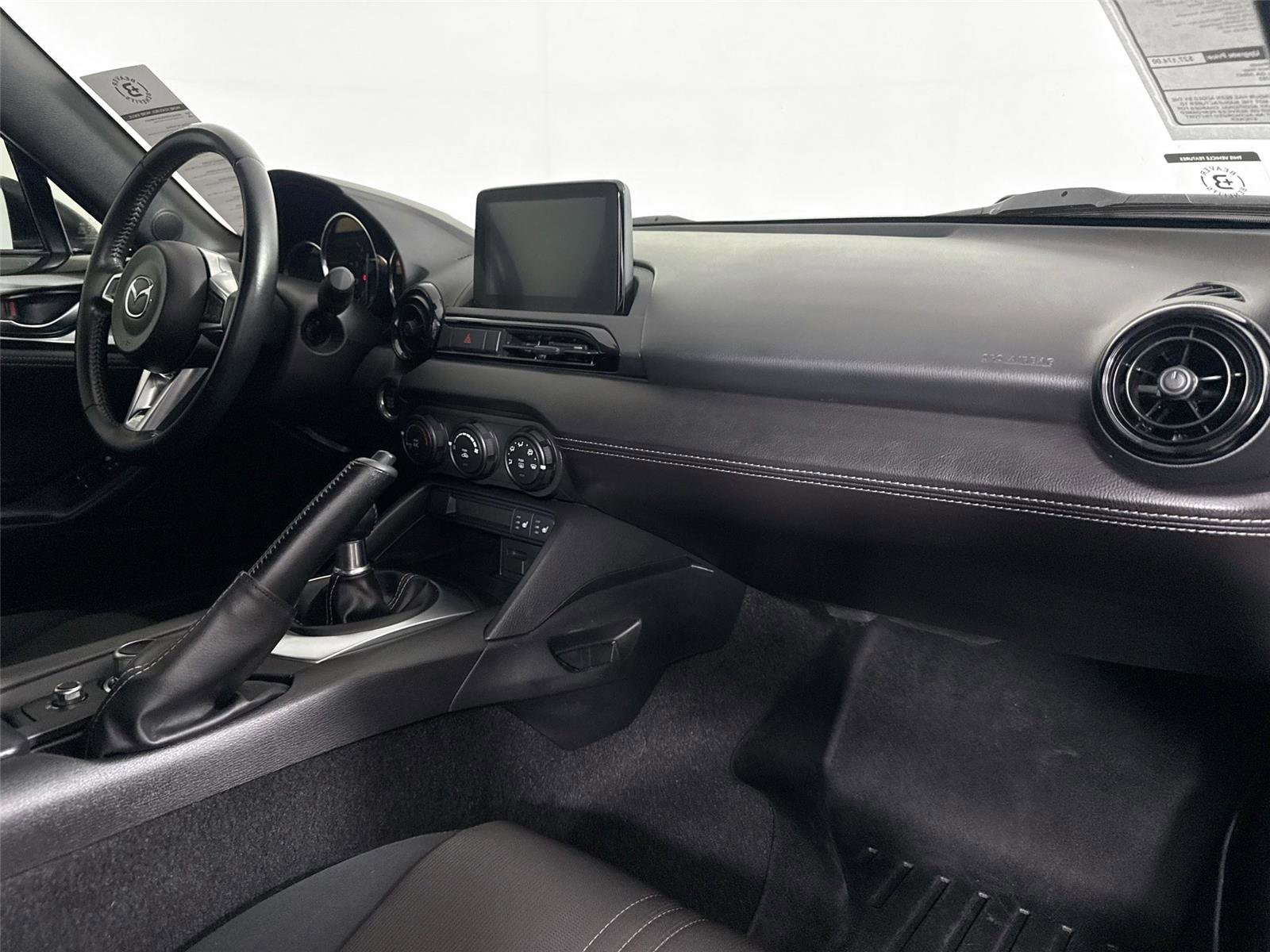 Used 2020 MAZDA MX-5 Miata Club image 40