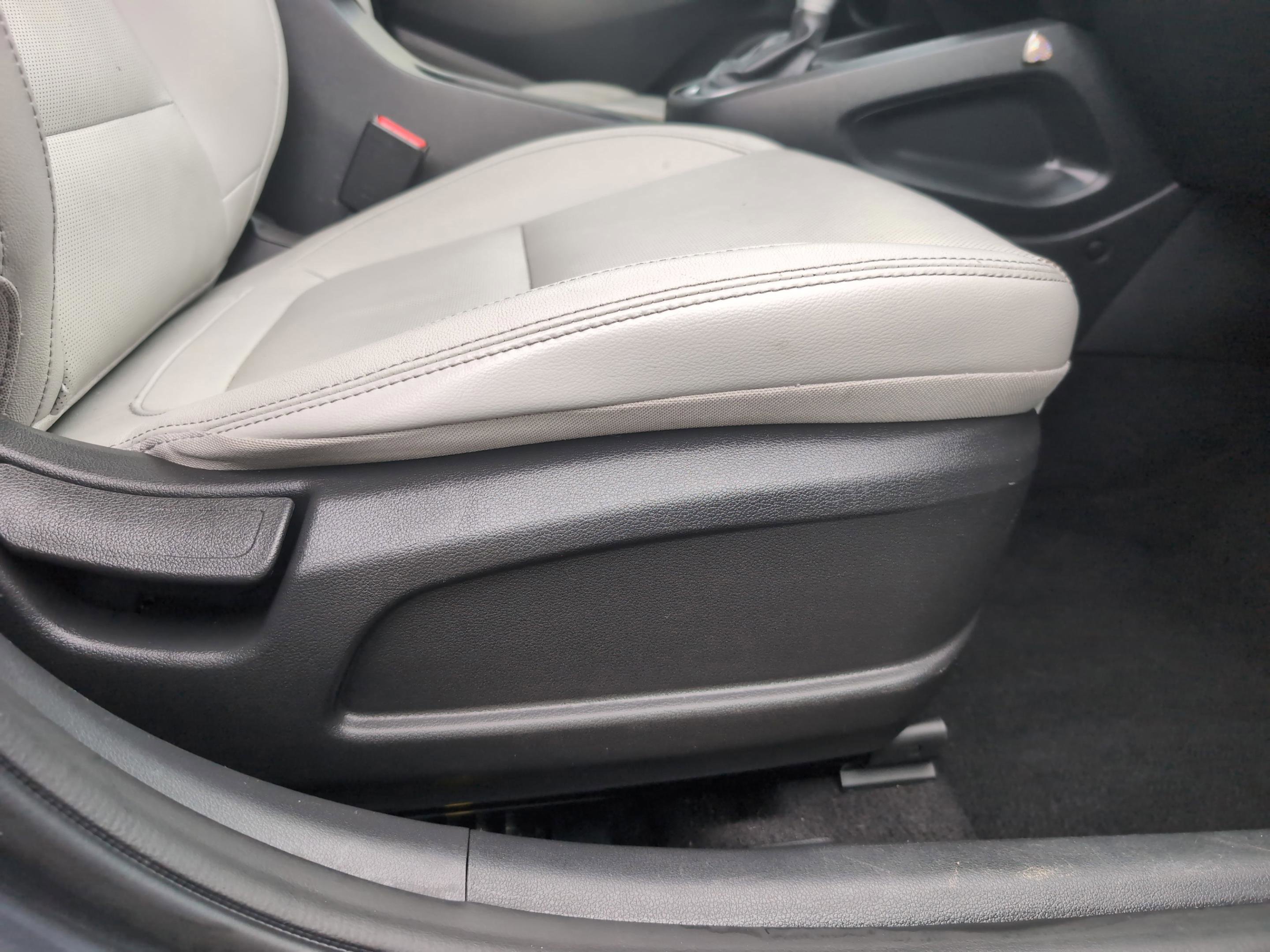 Used 2022 Hyundai Kona Limited image 22