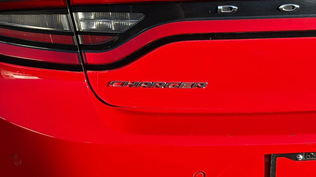 Used 2022 Dodge Charger SXT image 12