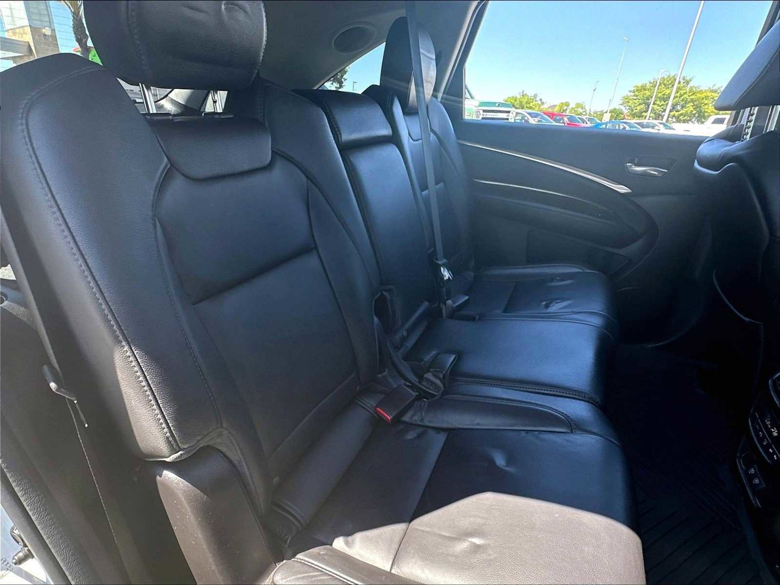 Used 2017 Acura MDX FWD w/ Technology Package image 29