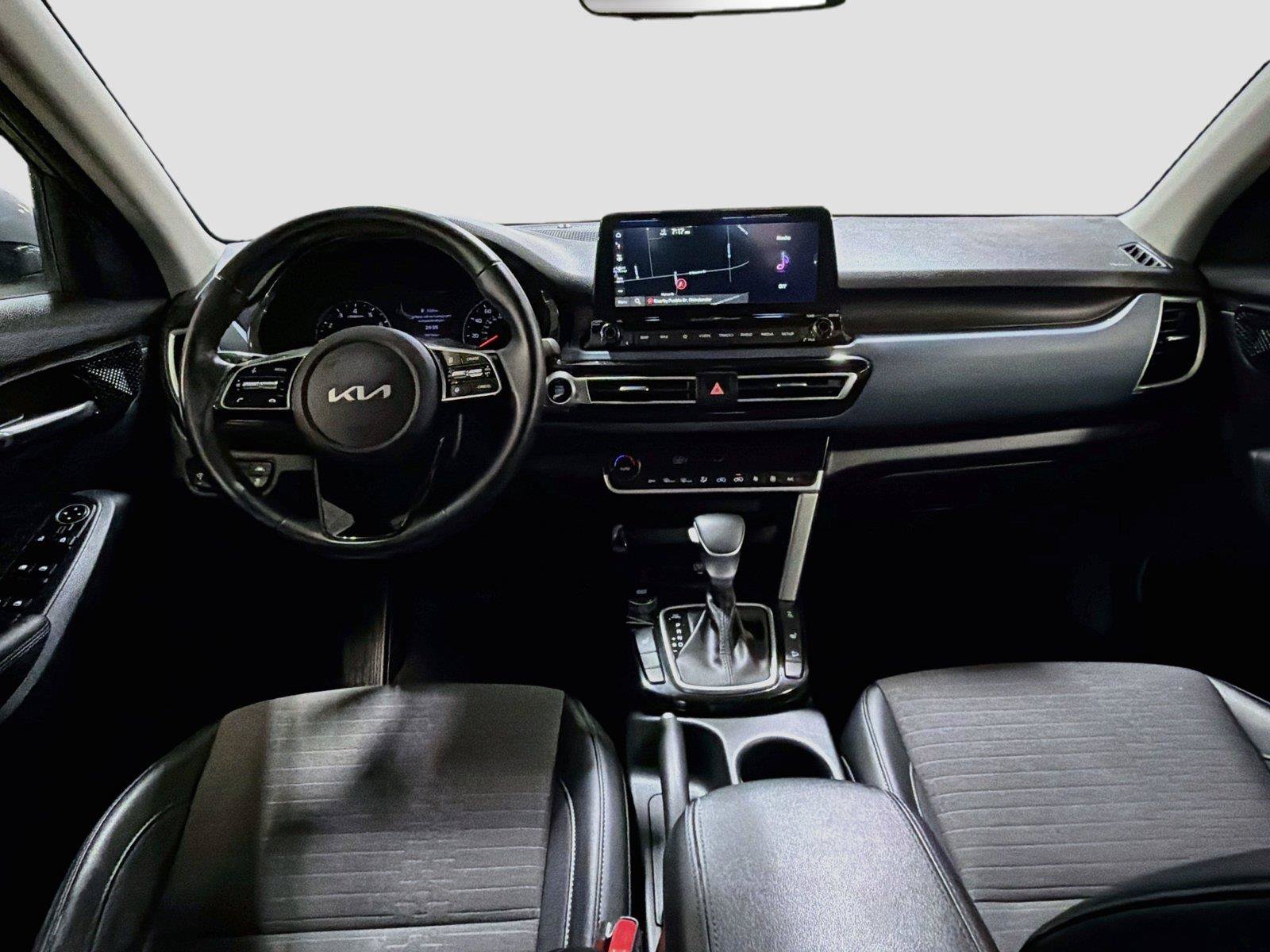 Used 2023 Kia Seltos Nightfall Edition AWD/4WD image 29