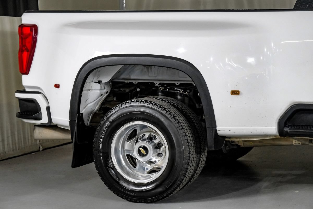 Used 2022 Chevrolet Silverado 3500 High Country w/ Safety Package II AWD/4WD image 6