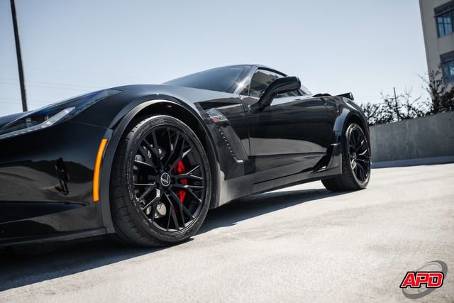 Used 2015 Chevrolet Corvette Z06 w/ 3LZ Preferred Equipment Group image 49