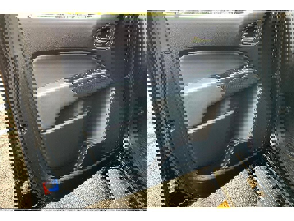 Used 2017 Chevrolet Colorado Z71 image 23