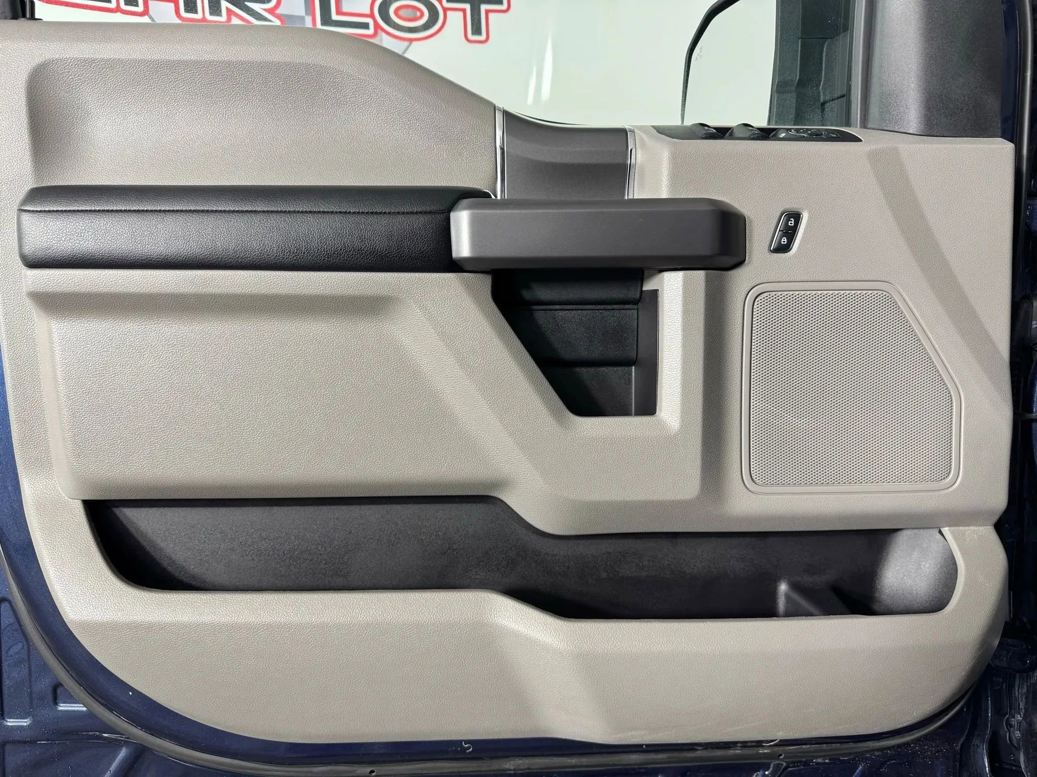 Used 2020 Ford F150 XLT w/ Equipment Group 302A Luxury image 39