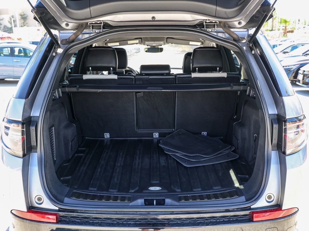 Used 2020 Land Rover Discovery Sport S R-Dynamic image 16