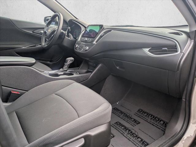 Used 2024 Chevrolet Malibu LT image 23