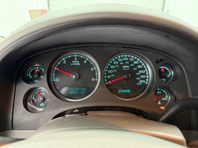 Used 2011 Chevrolet Suburban LT image 14