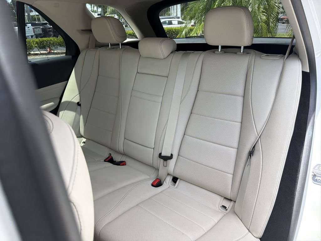 Used 2021 Mercedes-Benz GLE 350 image 20