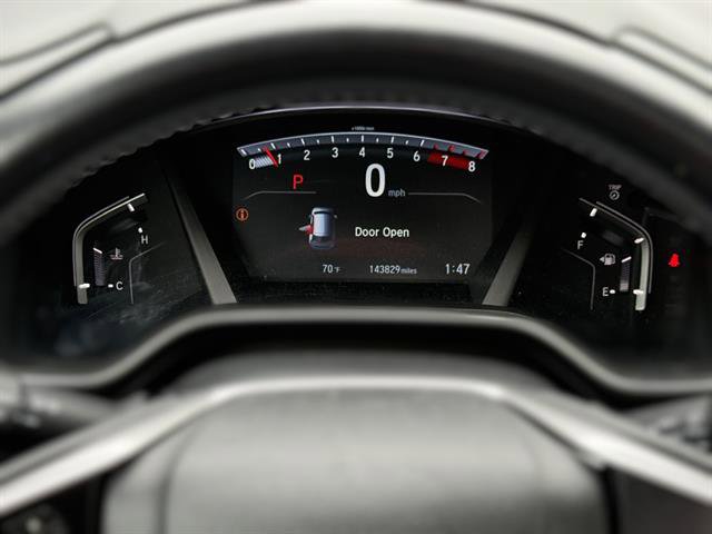 Used 2017 Honda CR-V Touring image 14