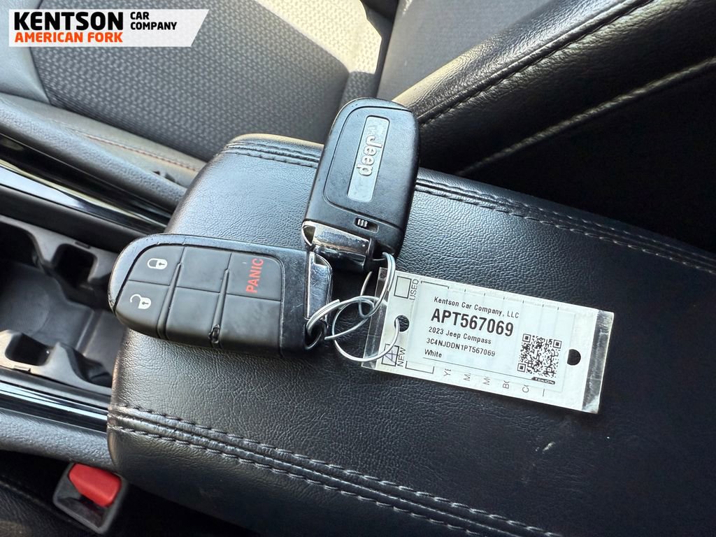 Used 2023 Jeep Compass Trailhawk image 37