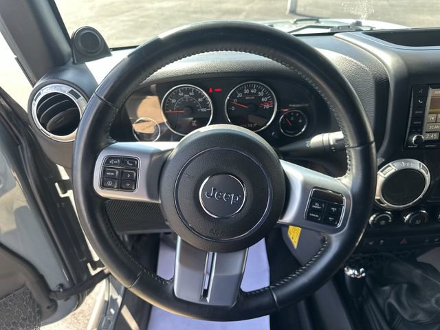 Used 2014 Jeep Wrangler Rubicon image 13