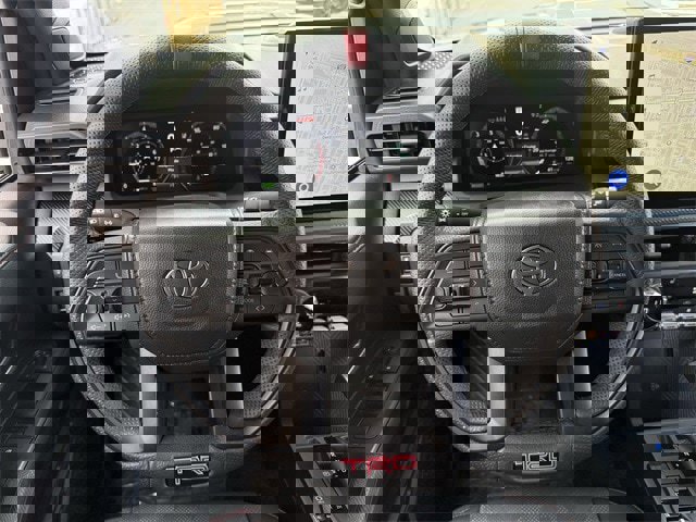 Used 2025 Toyota Tacoma TRD Pro image 12