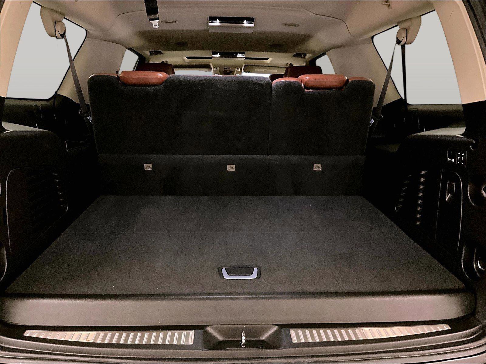 Used 2015 Cadillac Escalade ESV Luxury image 35