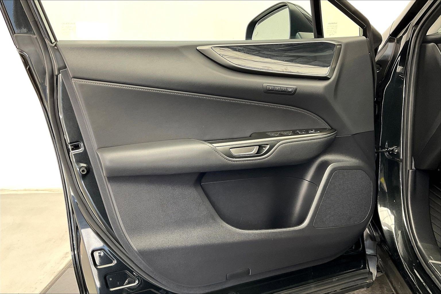 Used 2024 Lexus NX 350h AWD image 25
