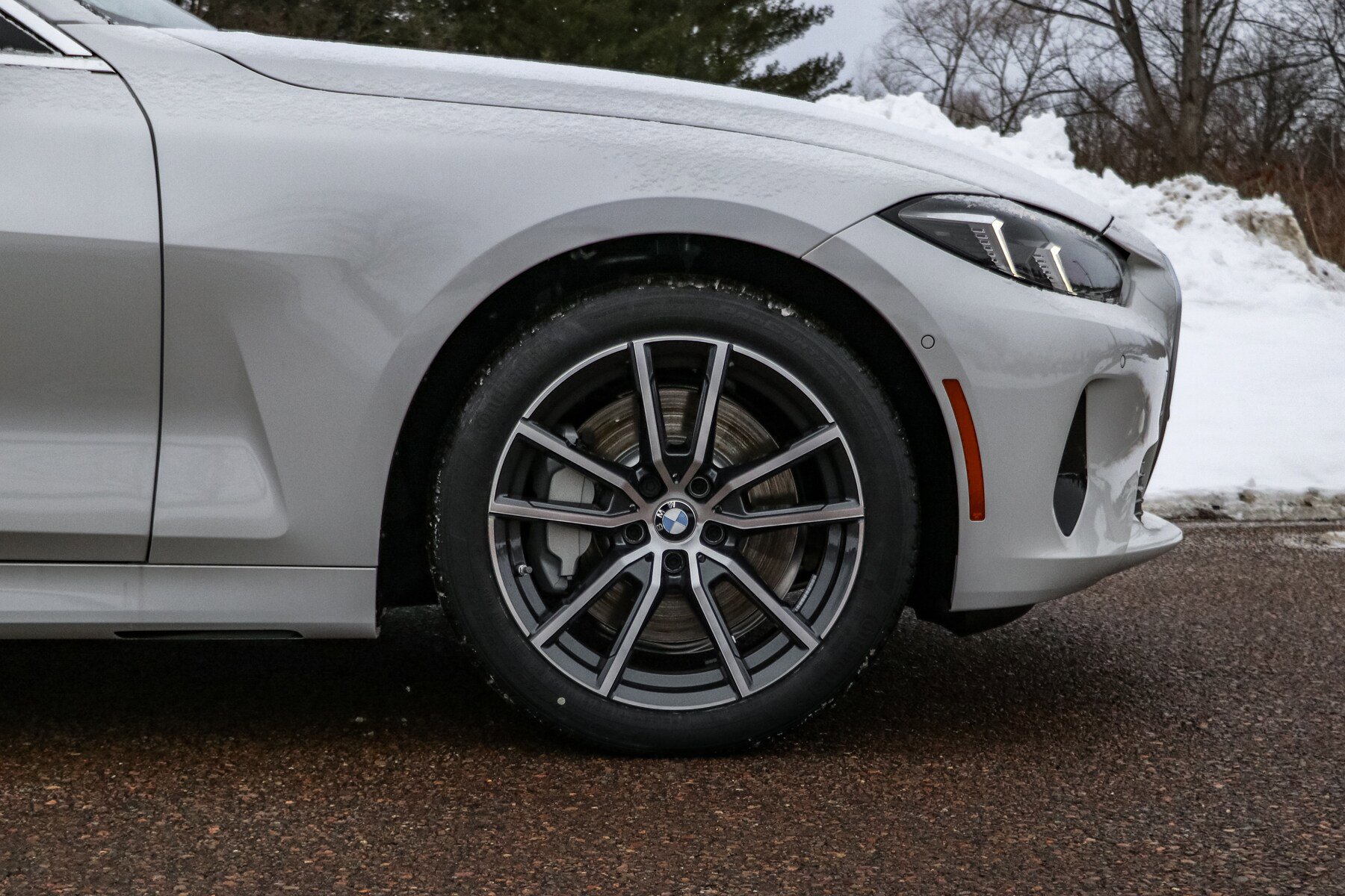 New 2026 BMW 430i xDrive Convertible w/ Premium Package AWD/4WD image 3