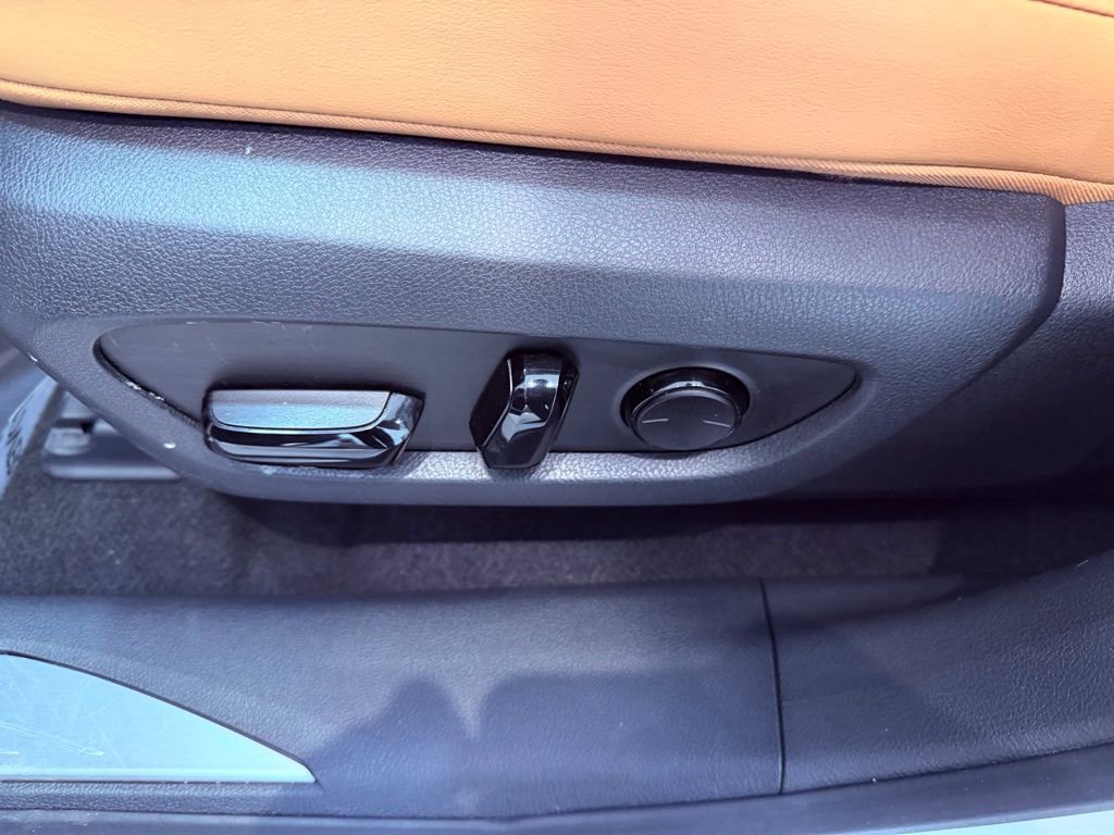 Used 2025 Lexus RX 350 FWD w/ Technology Package image 19