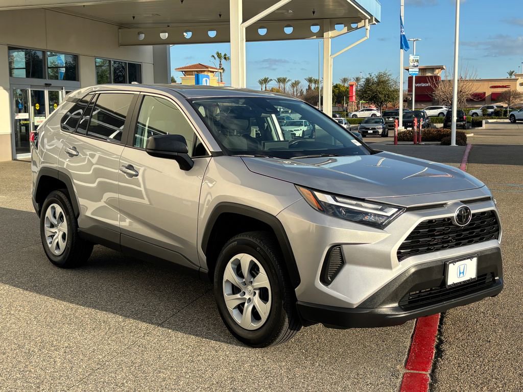 Used 2024 Toyota RAV4 LE image 3
