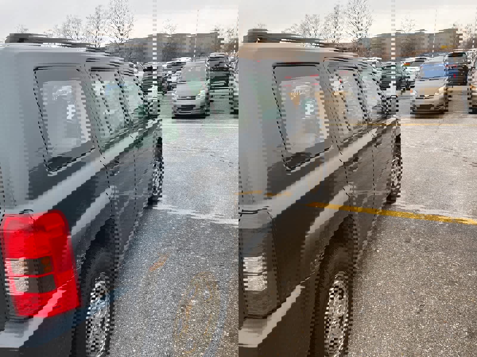 Used 2007 Jeep Patriot Sport w/ PWR Equipment Group image 15