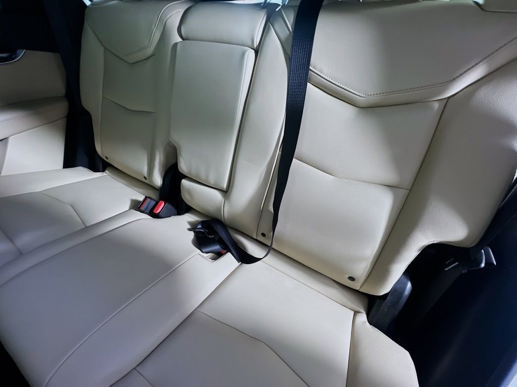 Used 2017 Cadillac XT5 FWD image 23