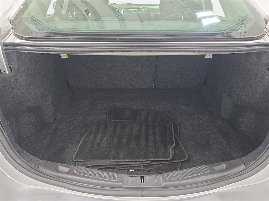 Used 2014 Ford Fusion SE w/ Equipment Group 202A image 34