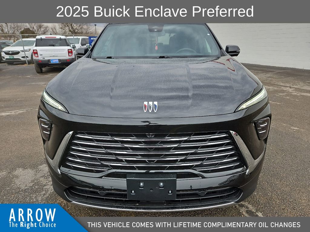 Used 2025 Buick Enclave Preferred image 3