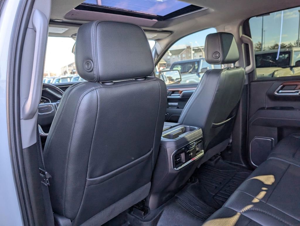 Used 2022 GMC Sierra 1500 Denali w/ Denali Reserve Package image 45