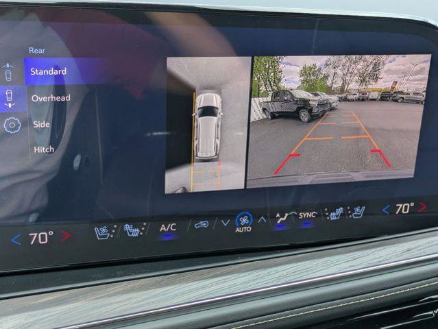 New 2026 Chevrolet Tahoe Premier w/ Sun And Tow Package AWD/4WD image 21